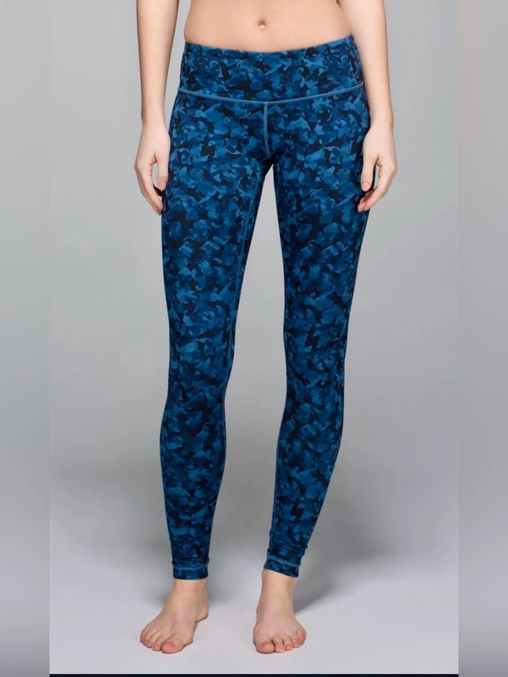 Lululemon Women’s Wunder Under Full On Legging Mystic Jungle Hawk Harbor Blue 6